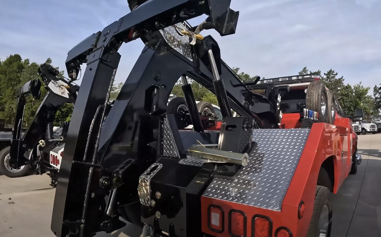 Heavy-duty tow truck equipment used for accident recovery in San Diego County